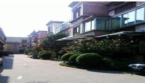 长安北路皇族雅苑别墅,西安宾馆北侧