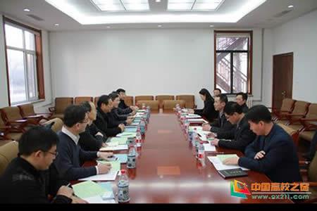 剪纸博物馆,校史馆,弘文馆,对渤海大学校园环境和建设给予了高度评价