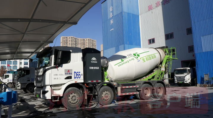 领跑行业新潮流宇通纯电动搅拌车扮靓绿城
