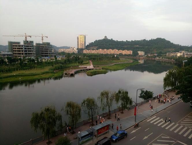 四川省遂宁市大英县郪江中路靠近小天使幼儿园