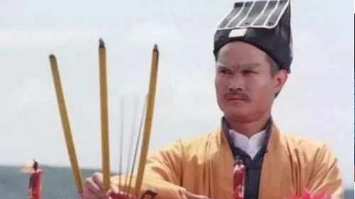 抖音4位道长坐镇朋友圈图片无水印 v1.