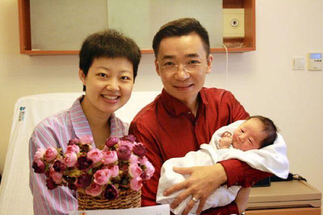 央视主持人高博工作18年没能成为一哥娶博士老婆羡煞旁人