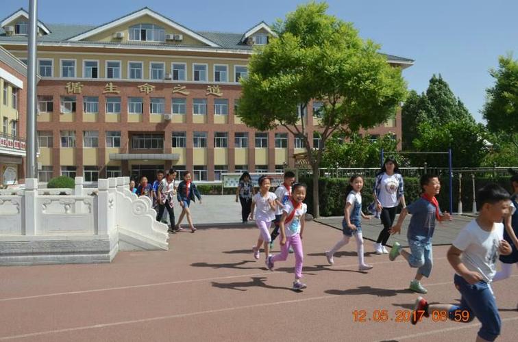 大宁学校开展抗震避险疏散演练