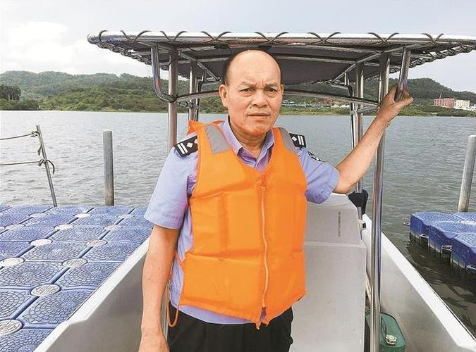 警星档案   陈绍坤,男,19