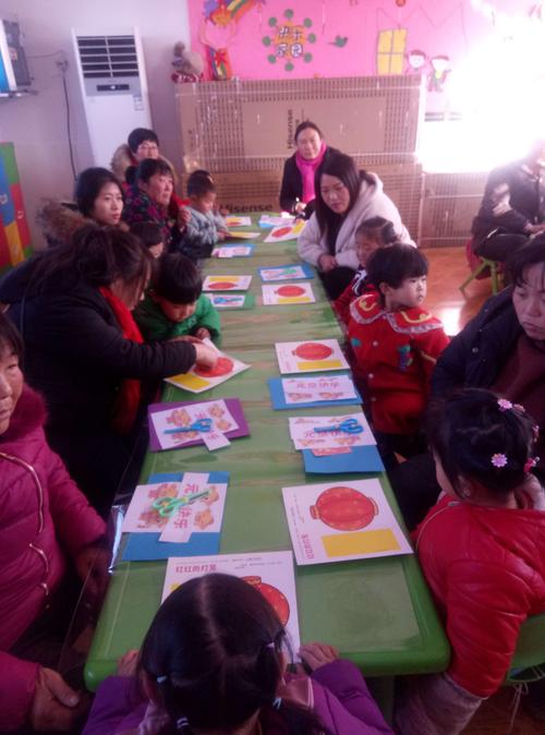 团瓢庄乡下庄幼儿园小班庆元旦亲子活动