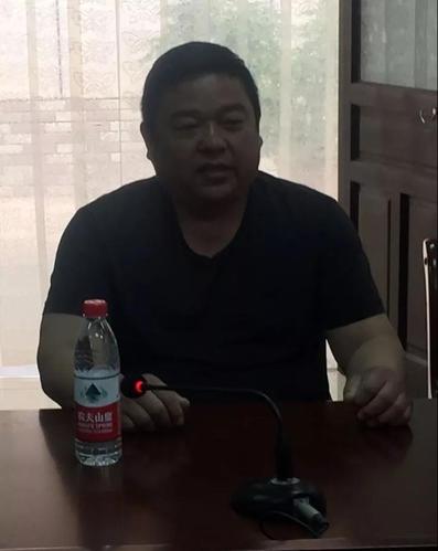 会上,河西镇丁村支部书记丁文杰等10名代表对参观学习"智慧党建富民