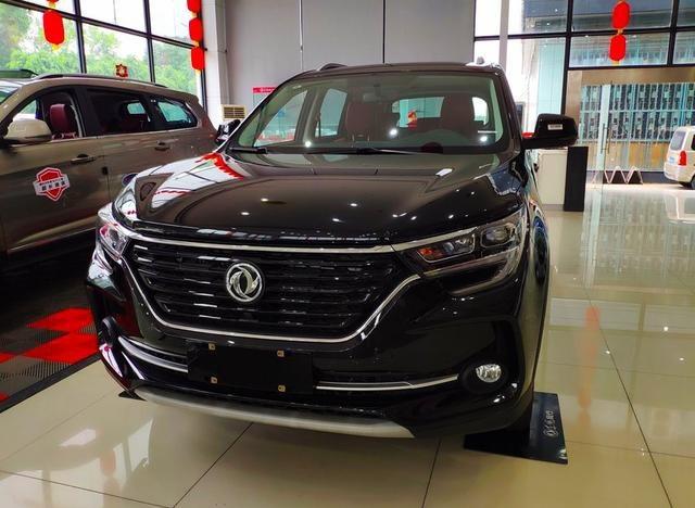 2021款风行t5实车到店!黑色车身获赞,售6.99万元起