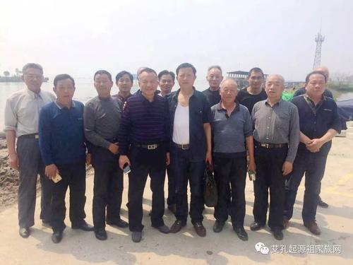 联谊宗亲代表于监利县朱河镇座谈 合影