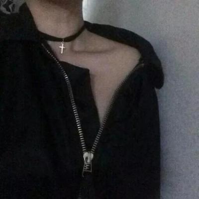 by:锁骨控头像_微信头像_我要个性网