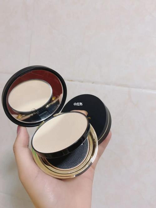 近期盲淘好物分享～卡姿兰小夜猫粉饼_粉饼_好物推荐