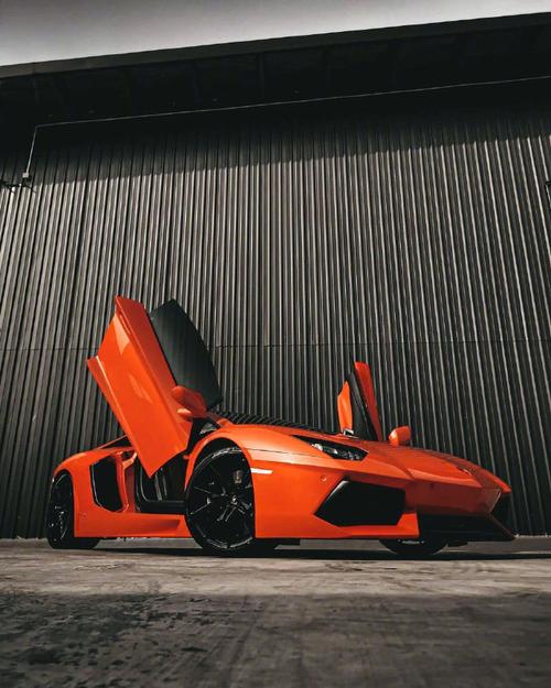 lamborghiniaventadorlp7004颜色不错