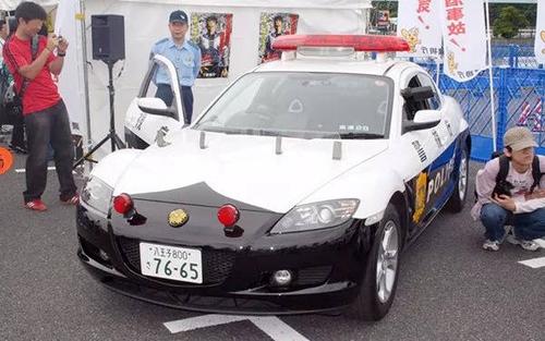 马自达rx8警车