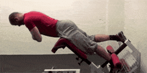 消灭游泳圈,除了卷腹,还有山羊挺身?