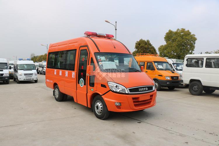 依维柯a42森林消防运兵车