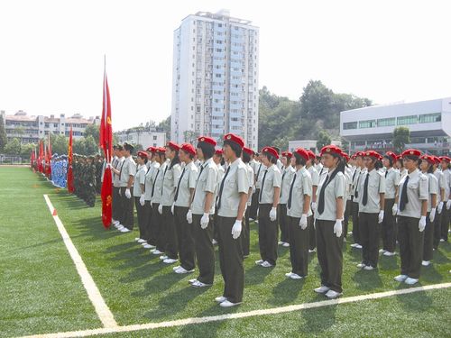 十堰一中:锁定名校的高度 - 校庆聚焦 - 十堰市一中