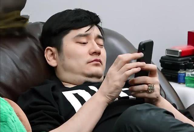 举报女子被钱枫拖拽画面曝光 小艺和钱枫是什么关系案件详情始末(3)