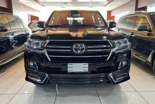 丰田汽车集团旗下的高端车品牌称为凌志雷克萨斯,它是丰田集团为弥补