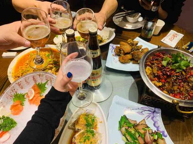 宝燕音乐餐厅·海鲜·川菜-"给小朋友聚会吃饭换个新环境,这里可以边