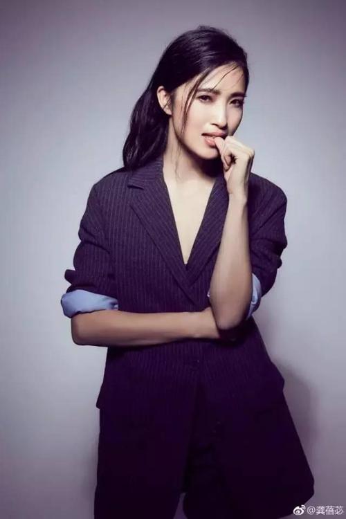 78年出生的九位41岁女明星,最显小的不是薛佳而是她?