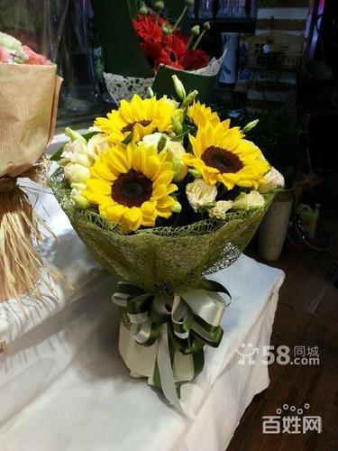 深圳宝安松岗公明沙井情人节鲜花生日鲜花花束全市配送