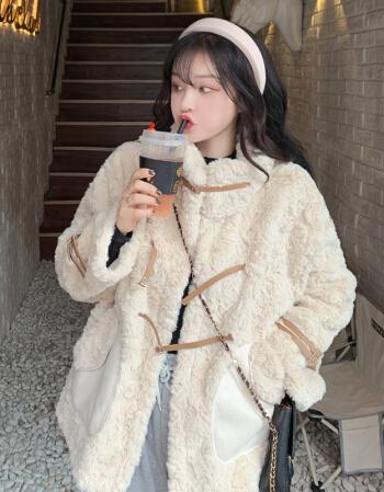 羊羔绒外套小个子女生秋冬季羔毛毛绒女加厚韩系设计感杏色m