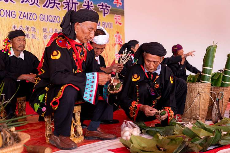 陇川县2019景颇新米节