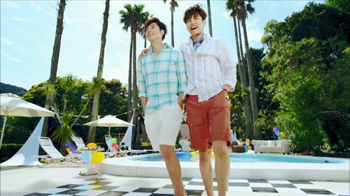 求 东方神起ocean 高清大图