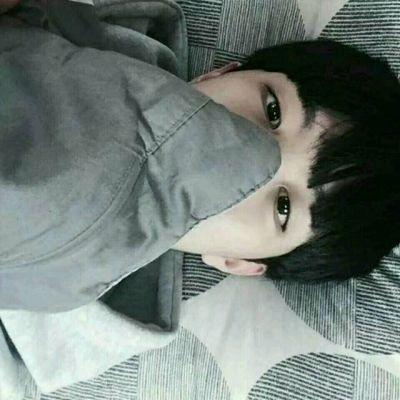 霸气超拽帅哥qq男生头像2019最新 年少的欢喜也是余生