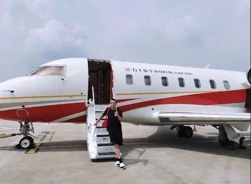 万丰航空公务机——庞巴迪挑战者605