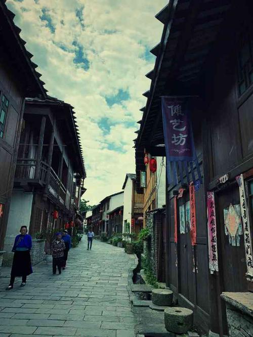 安顺旧州古镇-"冬游贵州第六天-西街从云峰屯堡玩回来顺.