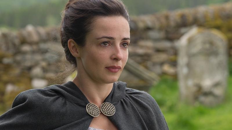 donnelly as jenny fraser in outlander.