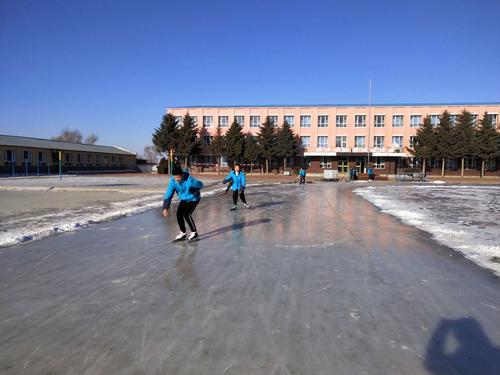 宁安市石岩学校 2018-2019冰雪活动