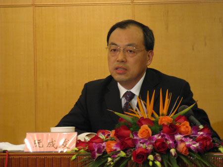 武汉"满城挖"|市委书记_网易新闻