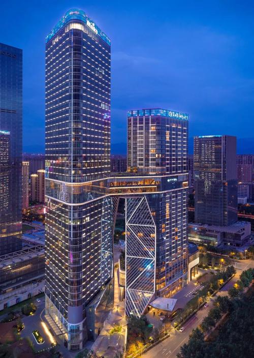 西安君悦酒店坐落于西安cbd核心区,所在建筑是高165米的迈科