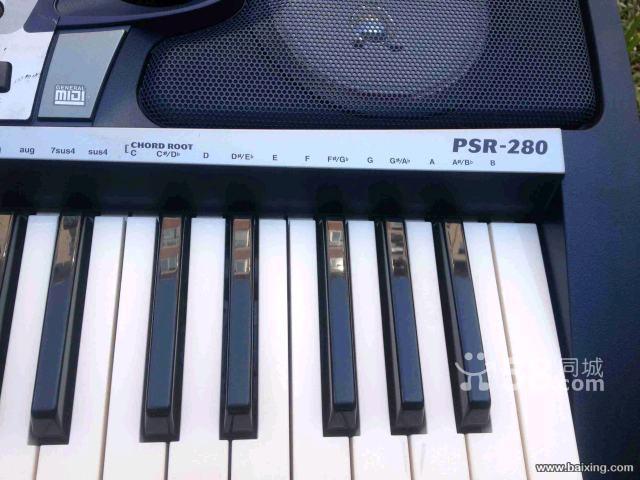 雅马哈kb220和psr280电子琴