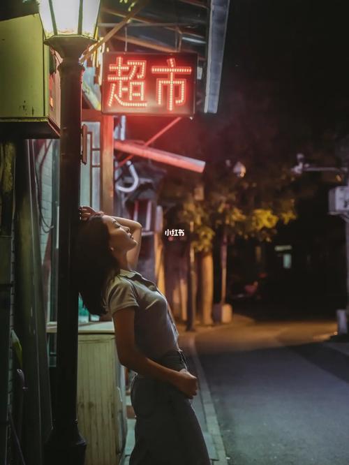 鼓楼街拍_鼓楼_街拍_约拍_摄影_夜景_北京约拍_摄影