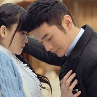 黄晓明和陈乔恩大玩"胸咚" 你当angelababy瞎啊?