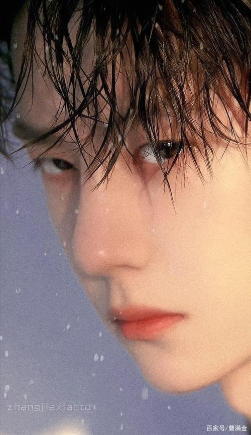 王一博,好绝一男的!可盐可奶,可萌可帅