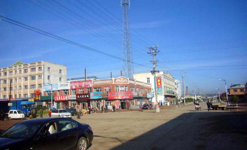 黑龙江哈尔滨木兰县第二大城镇,和绥化相邻,是全国重?