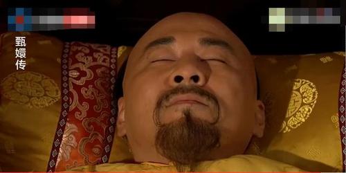 皇上驾崩前问甄嬛,宏曕是否是他亲生,甄嬛的回答堪称完美!