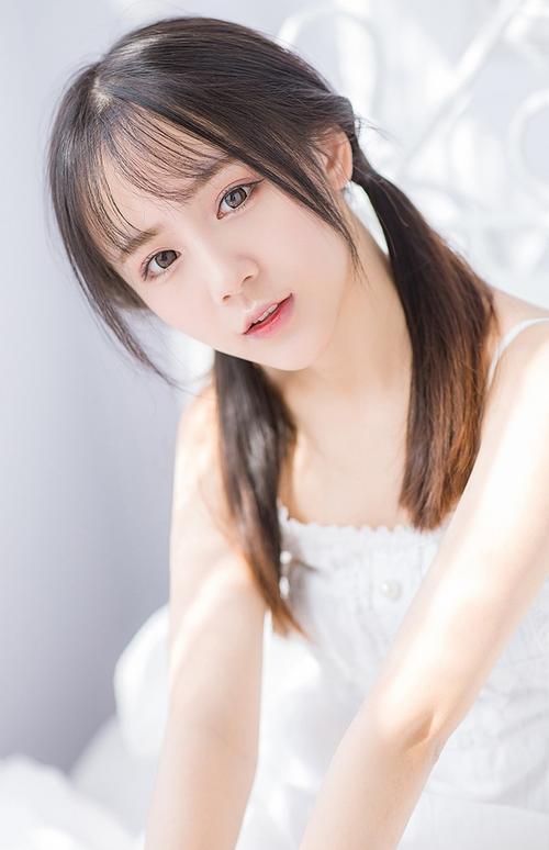 清纯双马尾女孩私房内衣写真13唯一图库