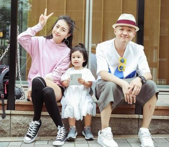 包文婧曾被嘲"低能妈妈",如今5岁饺子的现状,成功完美逆袭