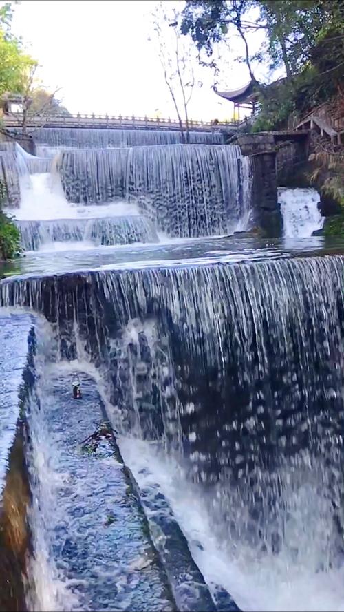 腾冲叠水河瀑布,北海湿地,银杏村