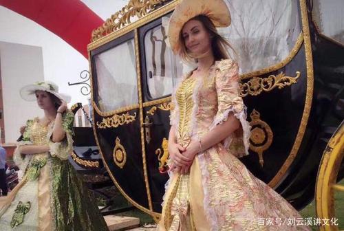 中国传统文化,服饰的内涵之美,中国女装的改革步伐