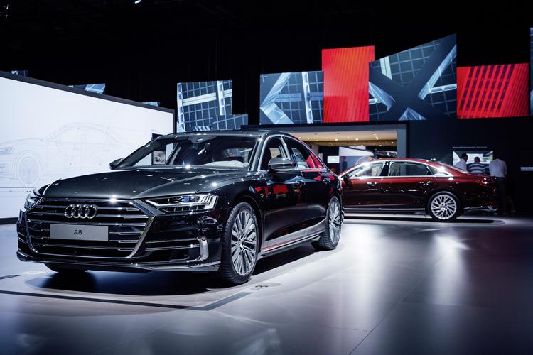 全新奥迪a8六大亮点诠释 "突破科技,启迪未来"