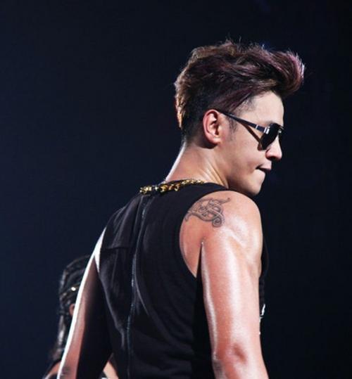 时尚盛世:纹身有理,型男必备,明星们的纹身谁最