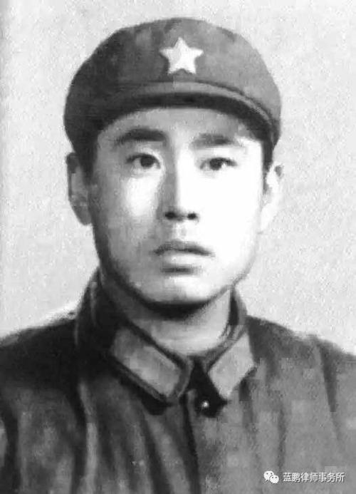 李淳律师,曾服役于空军87469部队和长春警备区,国浩律师事务所创始