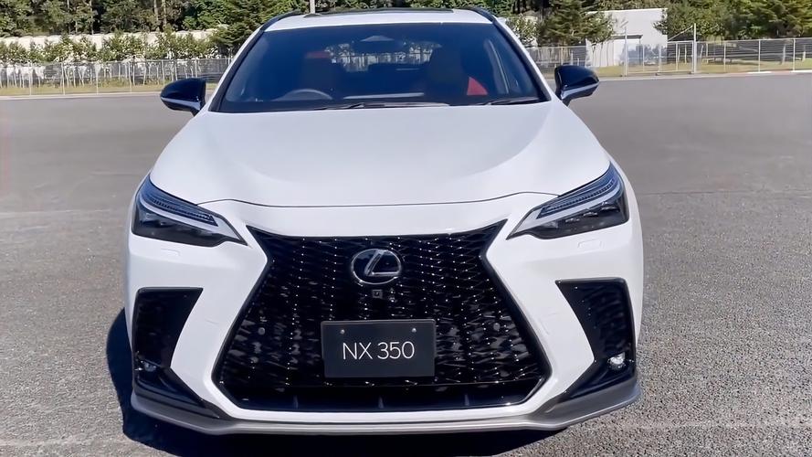 2022款雷克萨斯nx,外观更加犀利霸气,内饰依然很有设计感