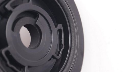 旋转卡扣结构与胶圈特写.