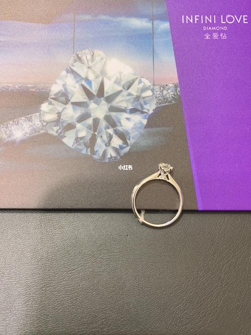 周生生全爱钻时光沙漏_周生生怎么样_biingbiing周生生_时尚_配饰